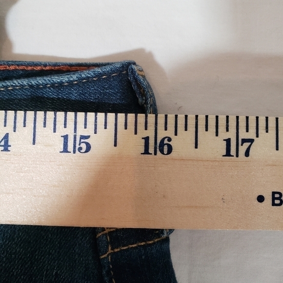 Eddie Bauer Curvy Boot Cut  Medium Washed Jeans Sz 8P - Picture 10 of 12